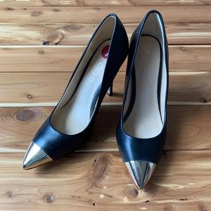 ALDO black leather pointed toe Stiletto classic pump womens heels Women's Sz 7.